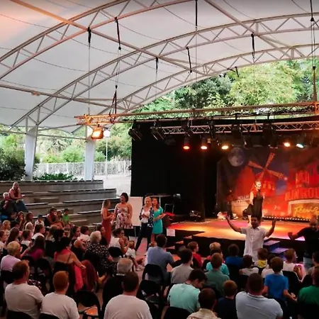 キャンプ場 Particulier Loue Mobil-home Dans Le Parc Siblu *