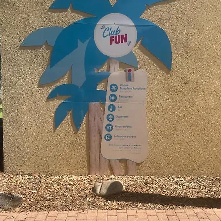 Кемпинг Particulier Loue Mobil-home Dans Le Parc Siblu Сен-Бревен-ле-Пен